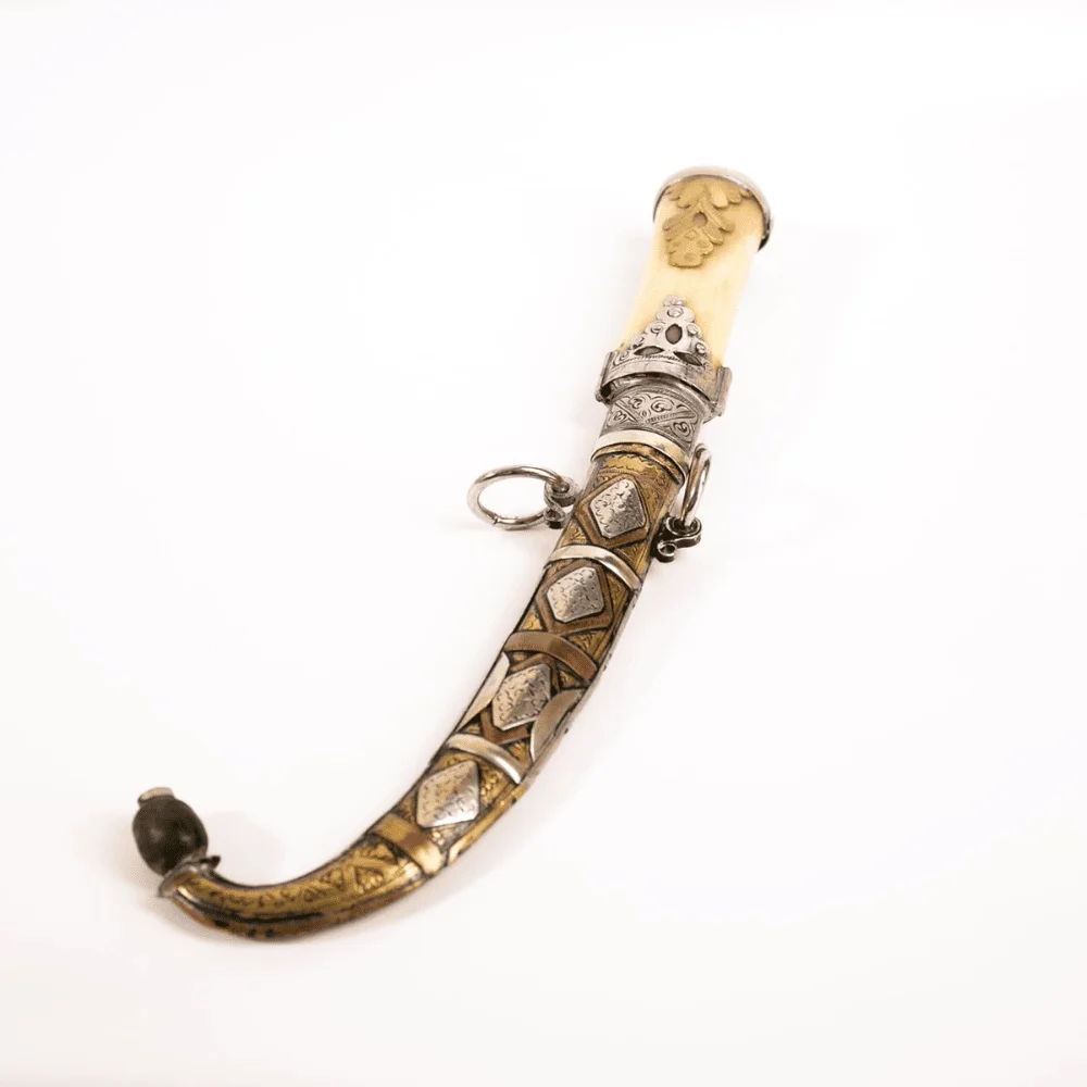 Handcrafted Moroccan Koummya Dagger – Authentic Berber Knife